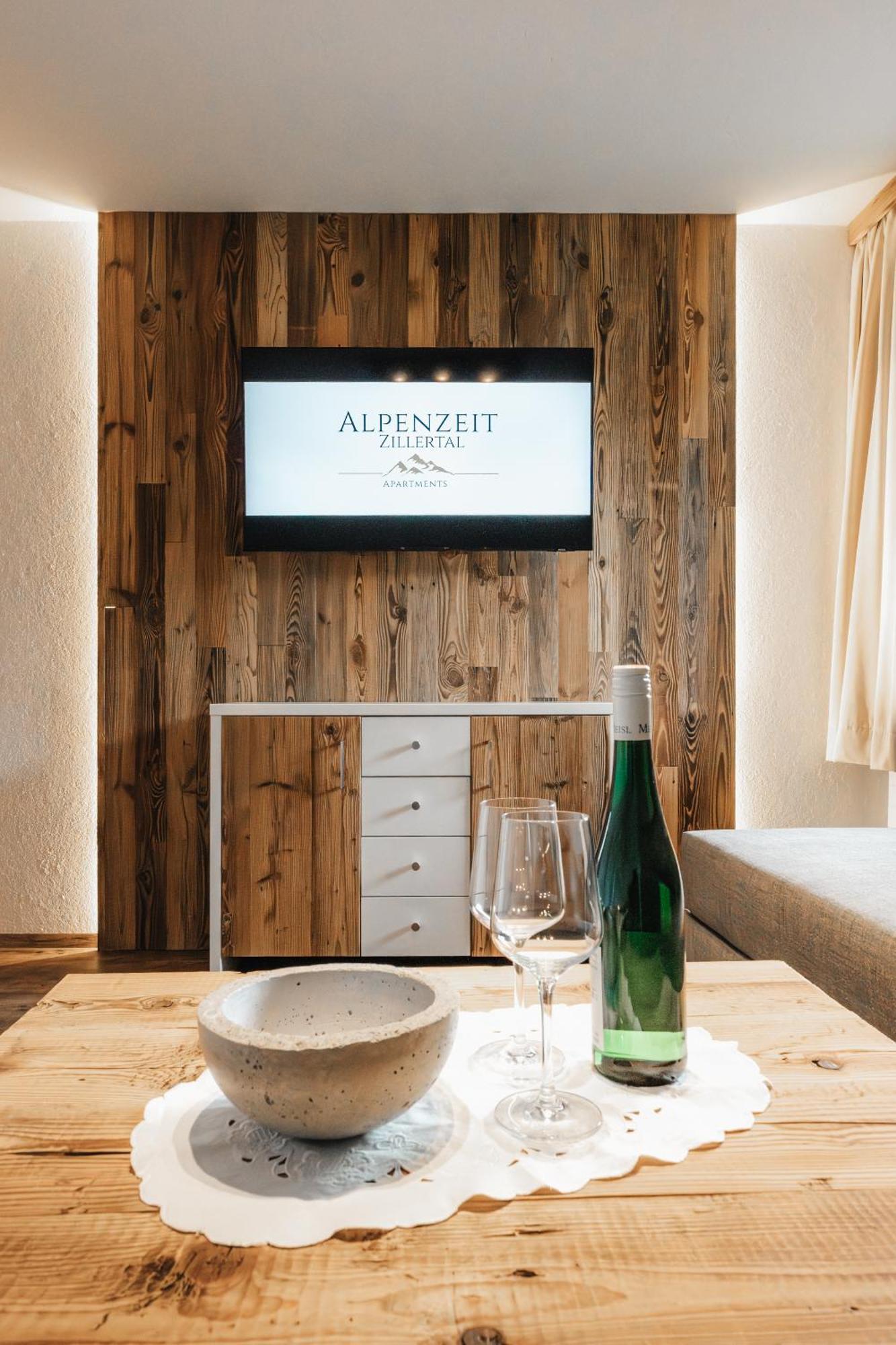 Alpenzeit Zillertal Apartments Zell am Ziller Exterior foto